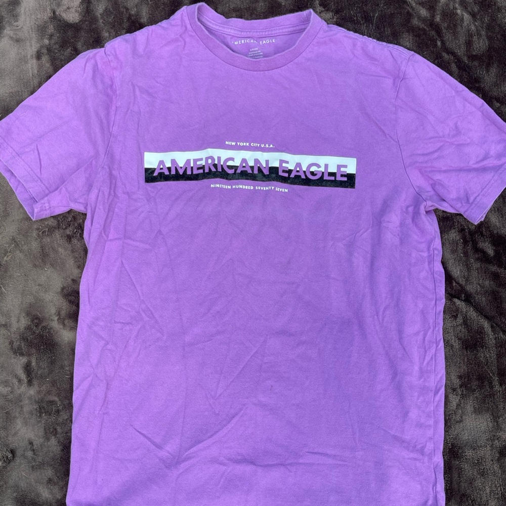 American Eagle mens purple shirt